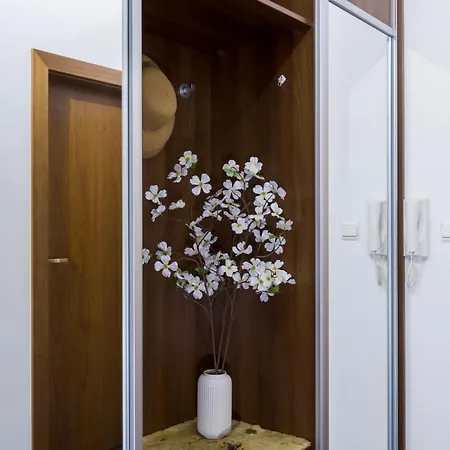 Connect Apartment *